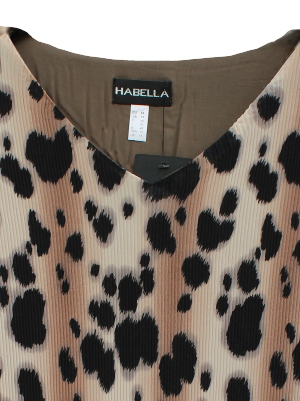 Habella Bluse close-up