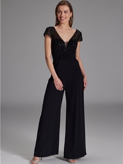 Jumpsuit mit Stickerei und kleinem Ärmelansatz - black 3AI012HK